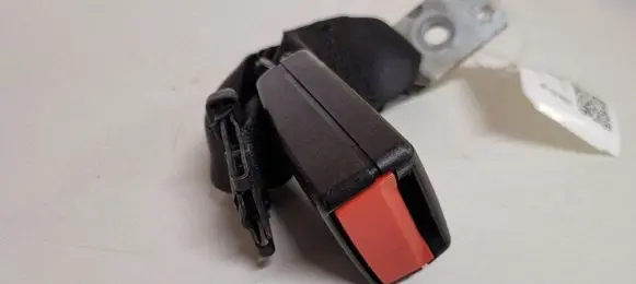 Jaguar XF X250 Rear seatbelt buckle