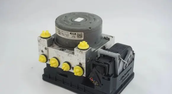 Volkswagen Caddy ABS Pump 5WA614517BL