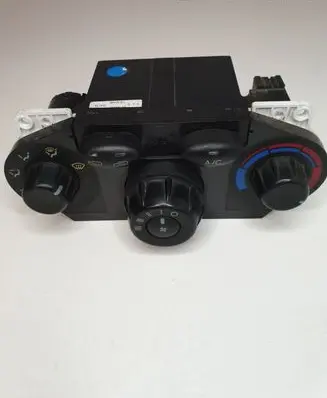 Hyundai Santa Fe Climate control unit 9725026