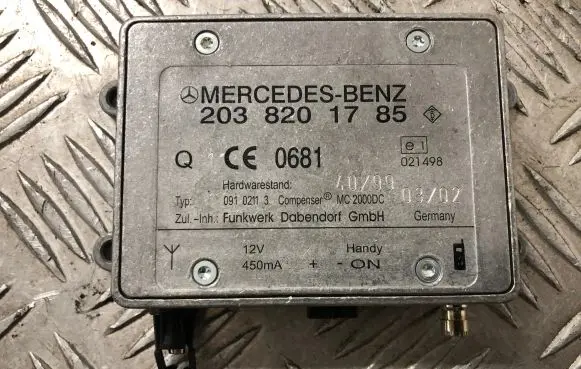 Antenna control unit