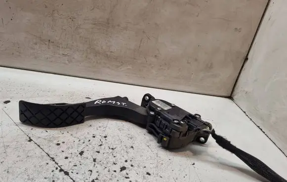 Skoda Roomster (5J) Accelerator throttle pedal 6Q1721503B