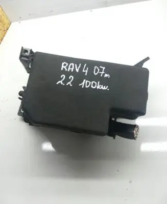 Toyota RAV 4 (XA30) Fuse box set 8266242180