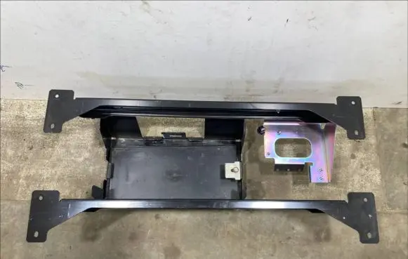 Maserati GranTurismo Battery tray 