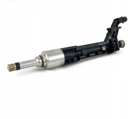 Audi A4 S4 B9 Fuel injector 06M906036L T0P2001