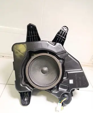 Hyundai Ioniq Subwoofer speaker 96380G2100 8946020901A 23318D0101