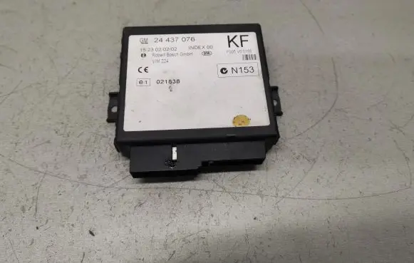 Opel Zafira A Other control units/modules 24437076