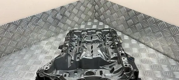 Mercedes-Benz E W212 Oil sump A6510140200