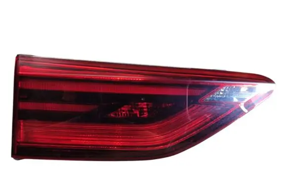 Volkswagen Golf VIII Tailgate rear/tail lights 5H0945093D 81980102