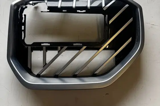BMW X3 G45 Front bumper upper radiator grill 5A3765501
