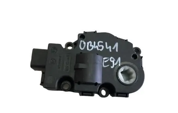 BMW 3 E90 E91 A/C air flow flap actuator/motor 410475520