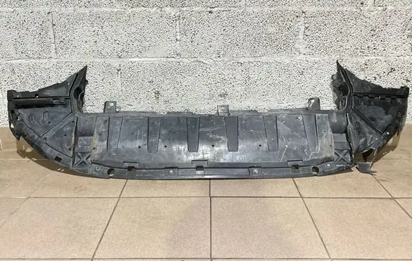 Volvo S60 Front bumper skid plate/under tray 32227198 BP3EA