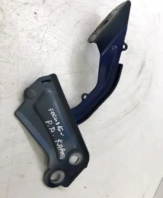 Ford Focus Engine bonnet/hood hinges BM51A16800AD