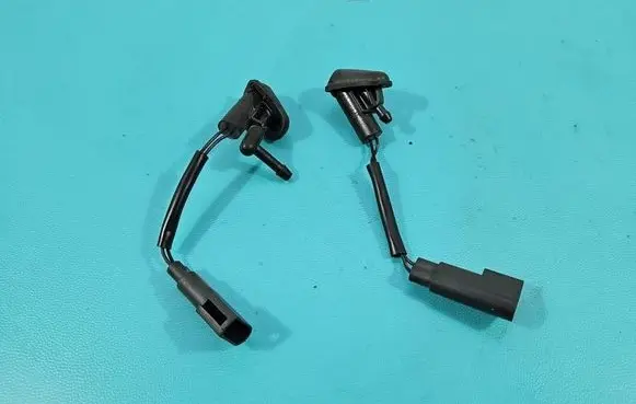 Ford Focus Windshield washer spray nozzle F1EB17666AB IMPRK1563059