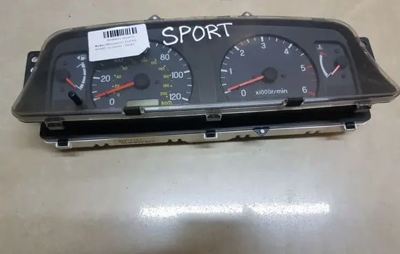 Mitsubishi Pajero Sport I Speedometer (instrument cluster) MR506283