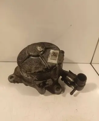 Nissan X-Trail T31 Vacuum pump 8200796080