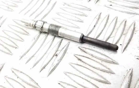 Volkswagen Touareg I Glow plug 
