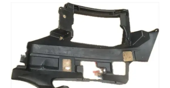 Mercedes-Benz SLK R171 Front bumper mounting bracket A1718850365