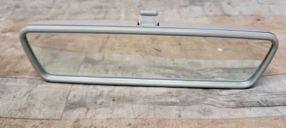 Rear view mirror (interior)