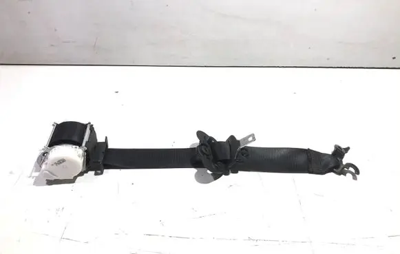 BMW 3 E90 E91 Front seatbelt 33059849