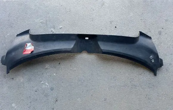 Radiator trim