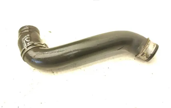 Mercedes-Benz Vito Viano W639 Engine coolant pipe/hose A6395017382