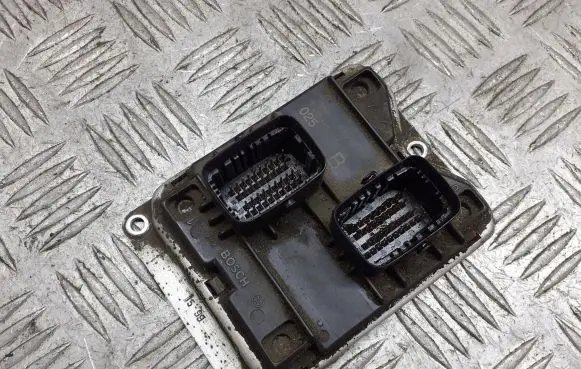 Alfa Romeo 147 Engine control unit/module ECU 00467558340