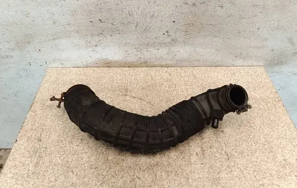 KIA Ceed Turbo air intake inlet pipe/hose 281381R200