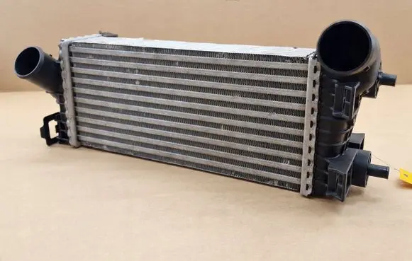 Ford Focus Intercooler radiator