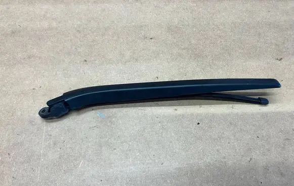 BMW 5 E60 E61 Rear wiper blade arm PL2009 PBTGF30