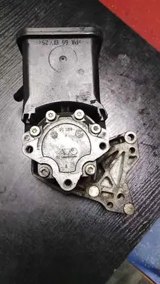 Power steering pump