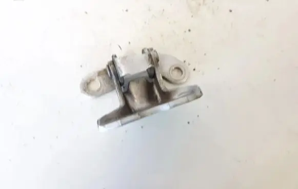 Lexus IS 220D-250-350 Rear door lower hinge