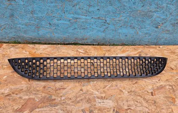 Fiat 500E Front bumper lower grill 735714158