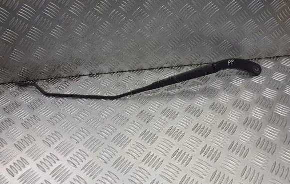 Renault Megane II Front wiper blade arm 8200036912