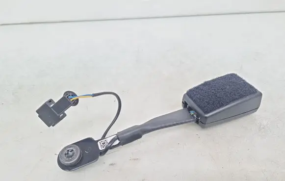 Opel Zafira C Front seatbelt buckle 13383731
