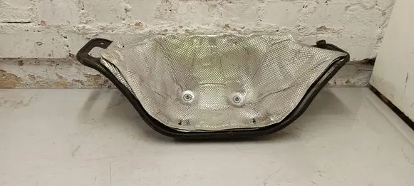 Porsche Cayenne (9Y0 9Y3) Heat shield in engine bay 4M0819523A