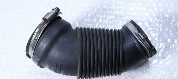 Audi A6 S6 C6 4F Air intake hose/pipe 4F0129615G