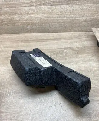 Mercedes-Benz R W251 Front bumper foam support bar A2518850237
