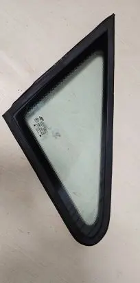 Seat Alhambra (Mk1) Front triangle window/glass 001100 249AS2M24