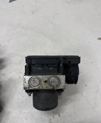 Mercedes-Benz S W222 ABS Pump 2265106513 0112211 0605816