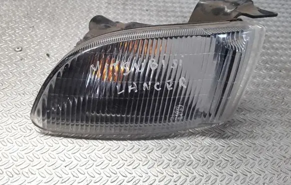 Mitsubishi Galant Front indicator light 0454365R