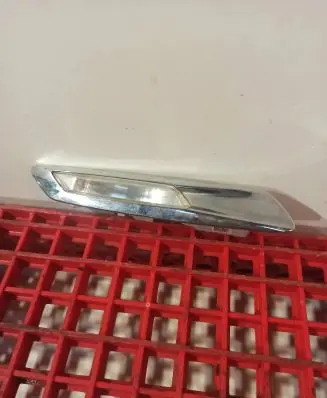 BMW 5 F10 F11 Front fender indicator light 7154167