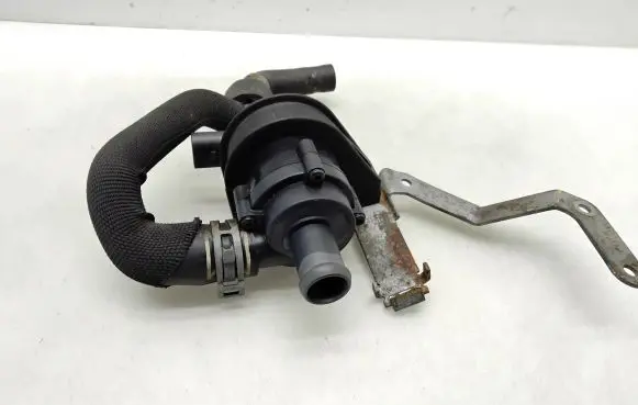 Volkswagen PASSAT CC Electric auxiliary coolant/water pump 30950000