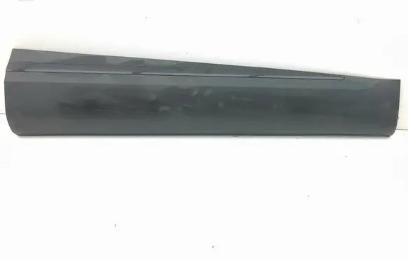 Renault Captur II Front door trim (molding) 801860606R