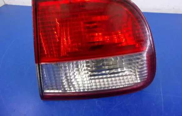 Seat Leon (1M) Rear/tail lights 1M6945092B