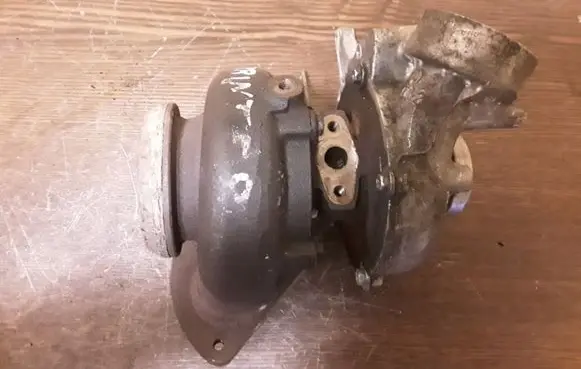 Mercedes-Benz Sprinter W906 Turbo A6510900186
