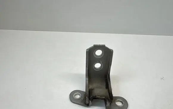 Toyota Auris E180 Front door upper hinge 