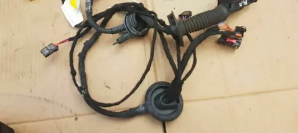 Audi A4 S4 B8 8K Front door wiring loom 8K0971030M