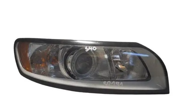 Volvo V50 Headlight/headlamp 31299590