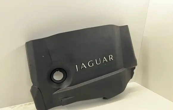 Jaguar XF X250 Engine cover (trim) 4R836A949AE