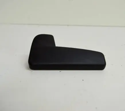 Engine bonnet (hood) release handle